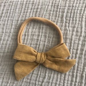 3/$10 Tan Baby Bow
